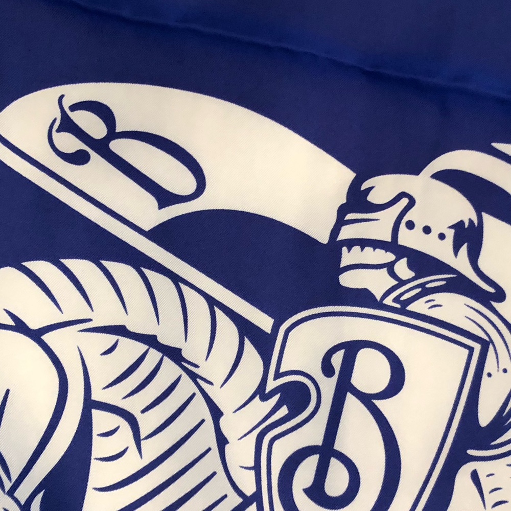 Burberry Equestrian Knight silk scarf - Picture 3 of 14